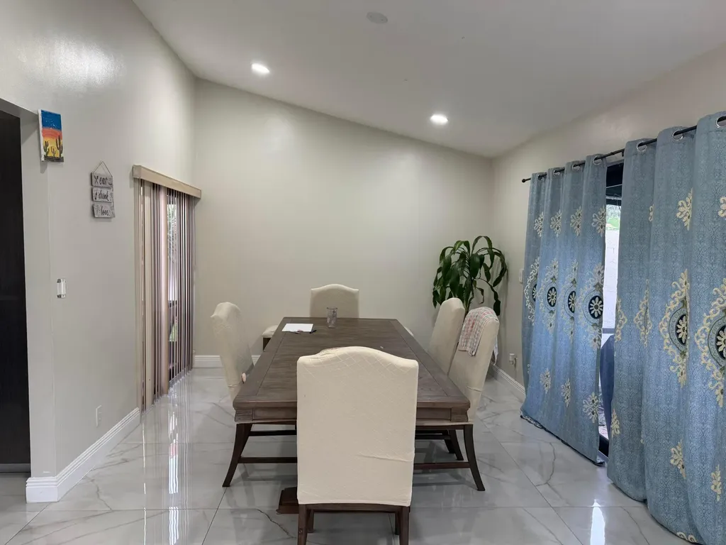 6420 Via Tierra Boca Raton FL 33433