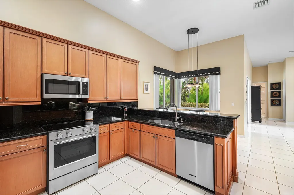 11600 NW 5th Street Plantation FL 33325