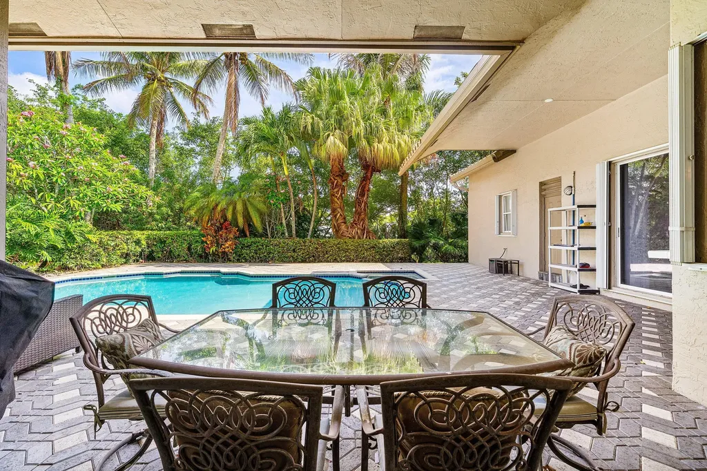 11600 NW 5th Street Plantation FL 33325