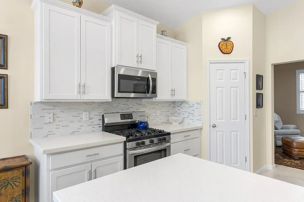 7218 E Village Square Vero Beach FL 32966