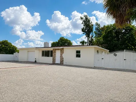 2000 Eagle Drive West Palm Beach FL 33409