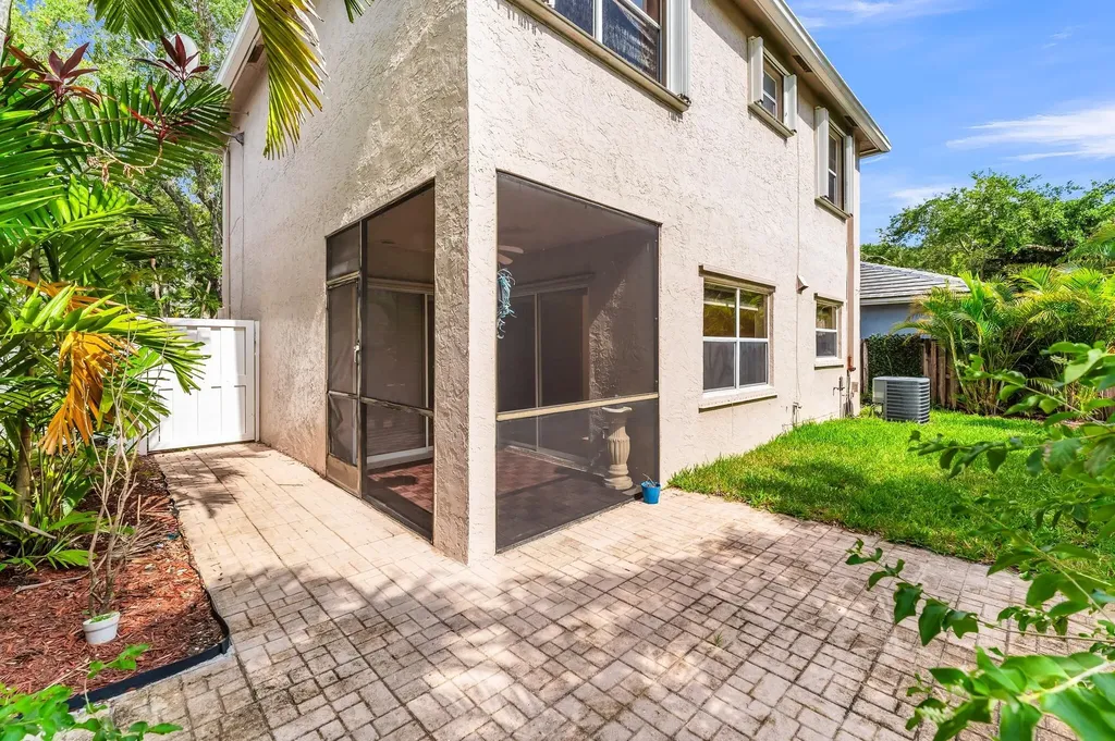 9855 NW 2nd Court Plantation FL 33324