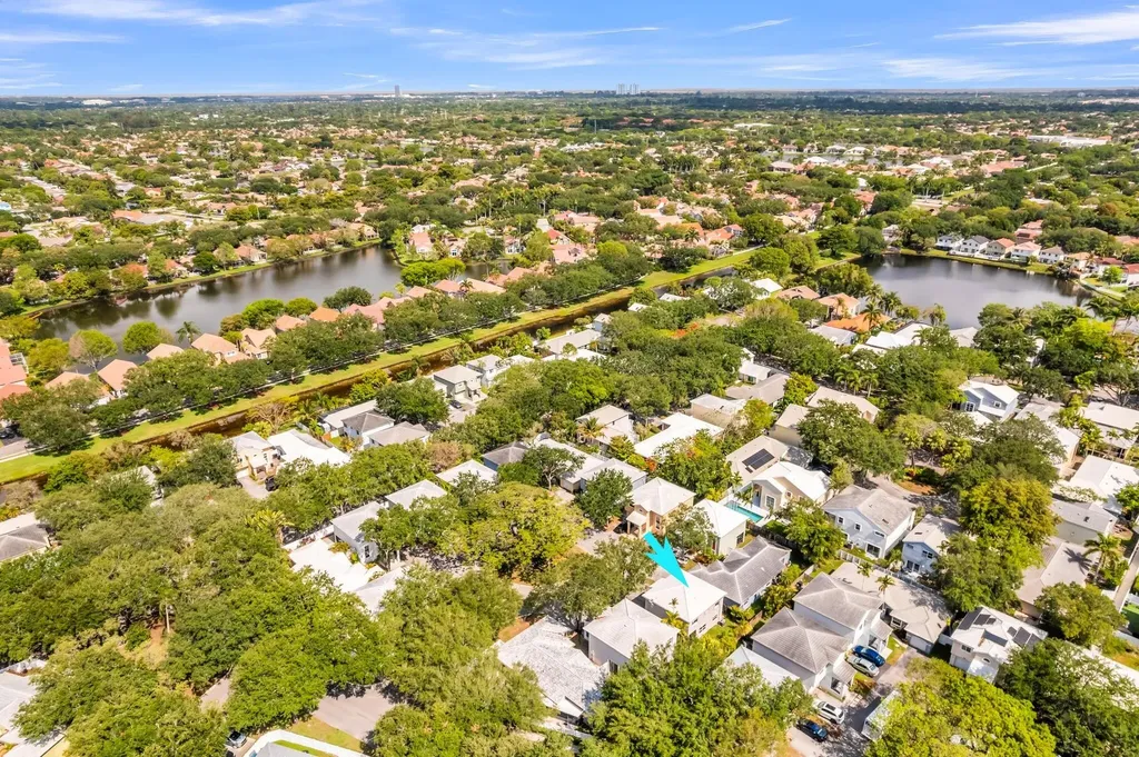 9855 NW 2nd Court Plantation FL 33324