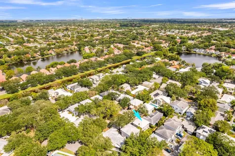 9855 NW 2nd Court Plantation FL 33324