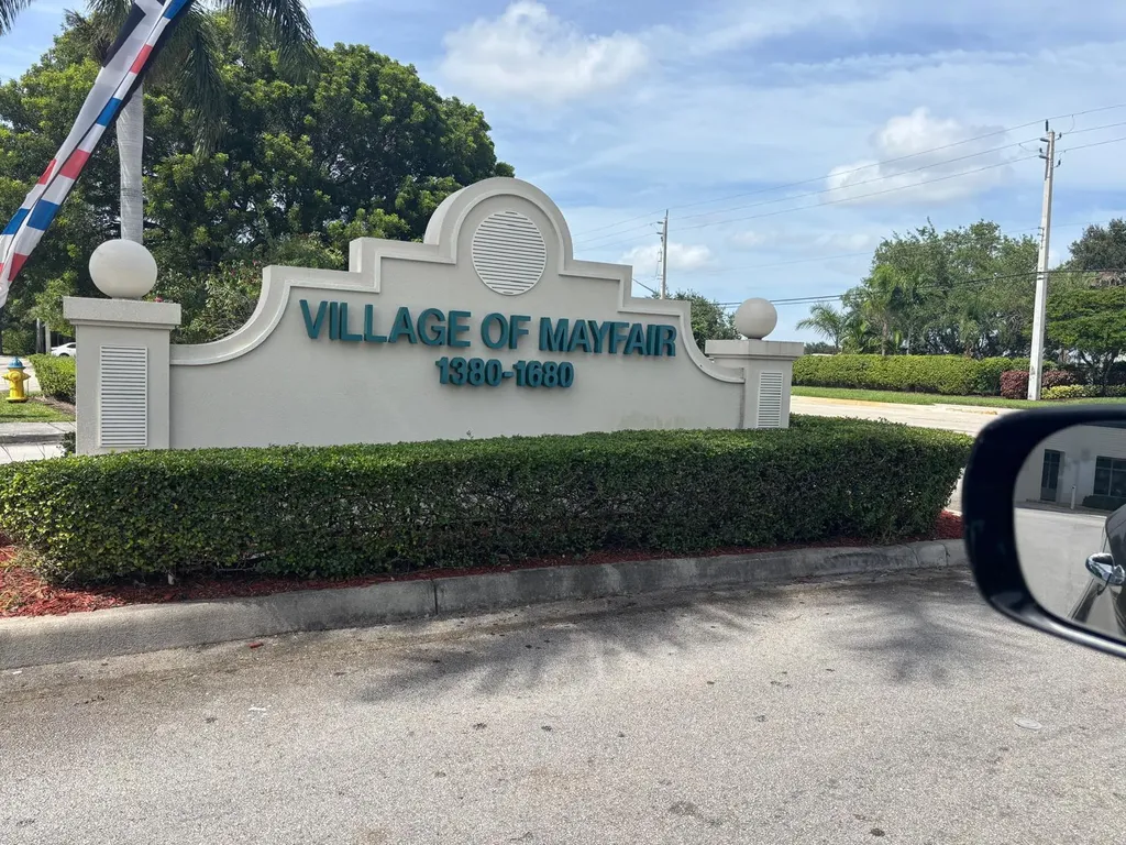 11201 SW 13th Street Pembroke Pines FL 33025
