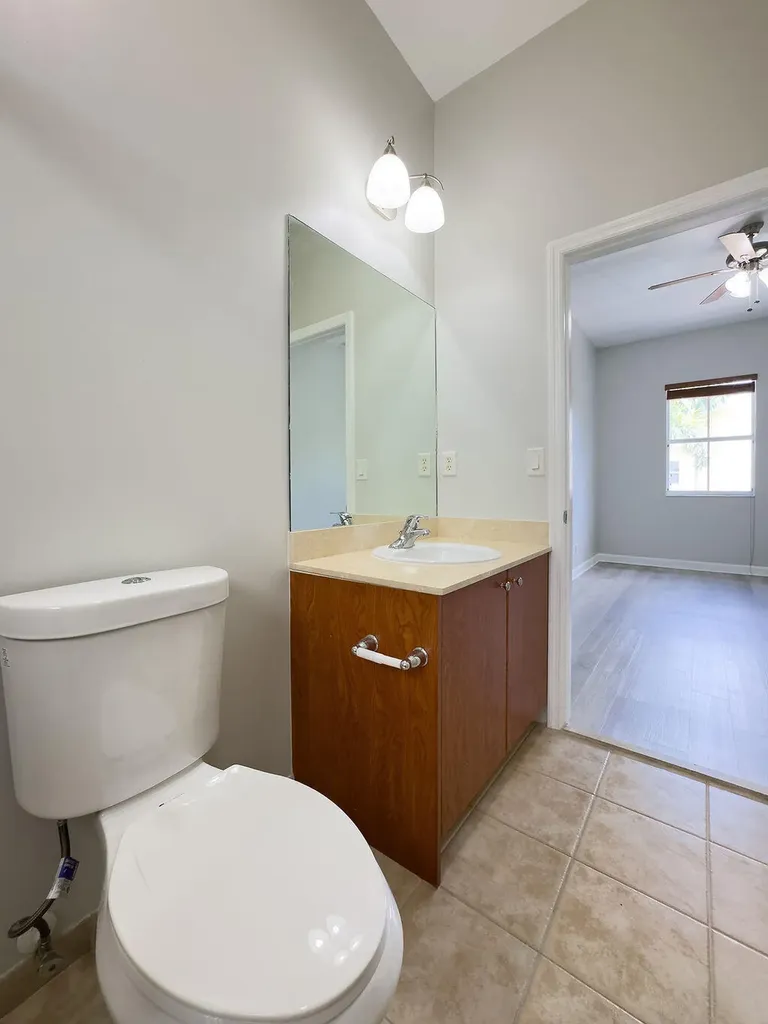2313 Vintage Drive Lighthouse Point FL 33064