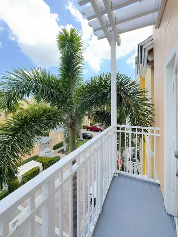2313 Vintage Drive Lighthouse Point FL 33064