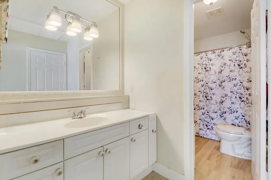 2803 Vision Drive Palm Beach Gardens FL 33418