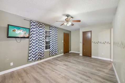 7403 Miramar Avenue Fort Pierce FL 34951