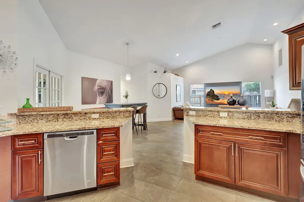 13805 Sheffield Street Wellington FL 33414