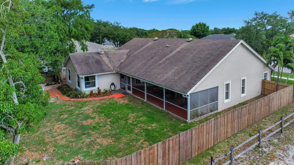 13805 Sheffield Street Wellington FL 33414