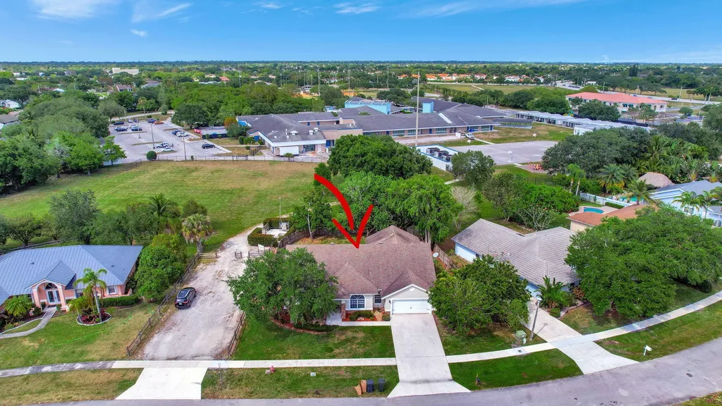13805 Sheffield Street Wellington FL 33414