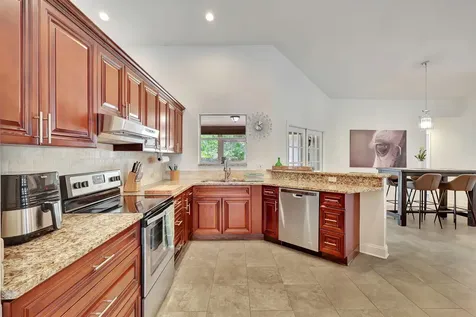 13805 Sheffield Street Wellington FL 33414