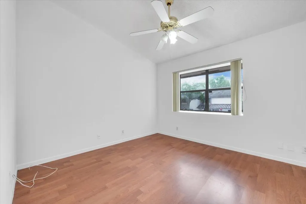 4718 NW 82nd Avenue Lauderhill FL 33351