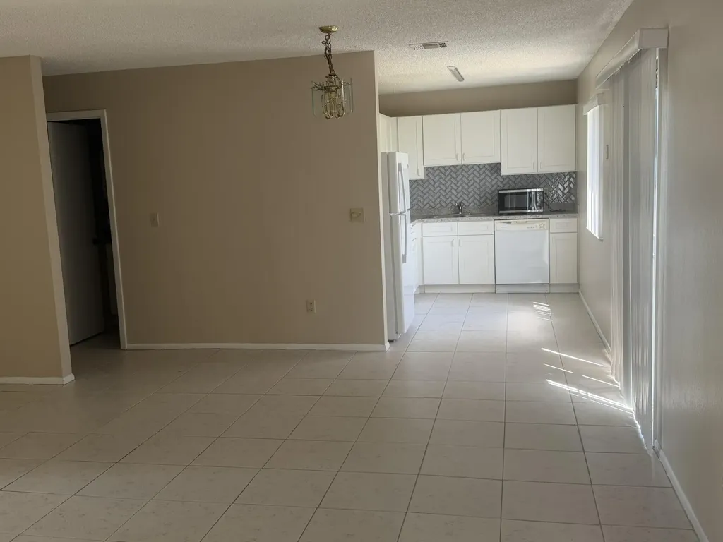 1131 SE Parrish Court Port St Lucie FL 34952