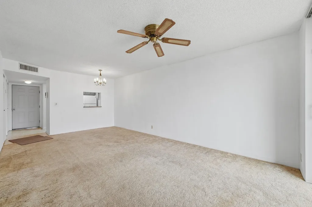 7900 NW 50th Street Lauderhill FL 33351