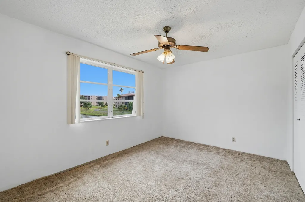 7900 NW 50th Street Lauderhill FL 33351