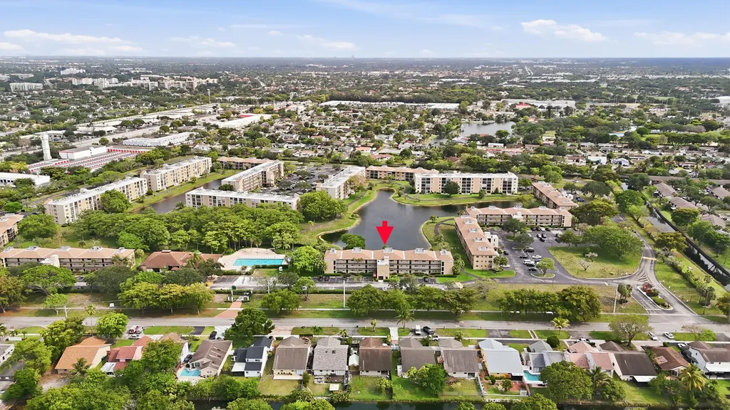 7900 NW 50th Street Lauderhill FL 33351
