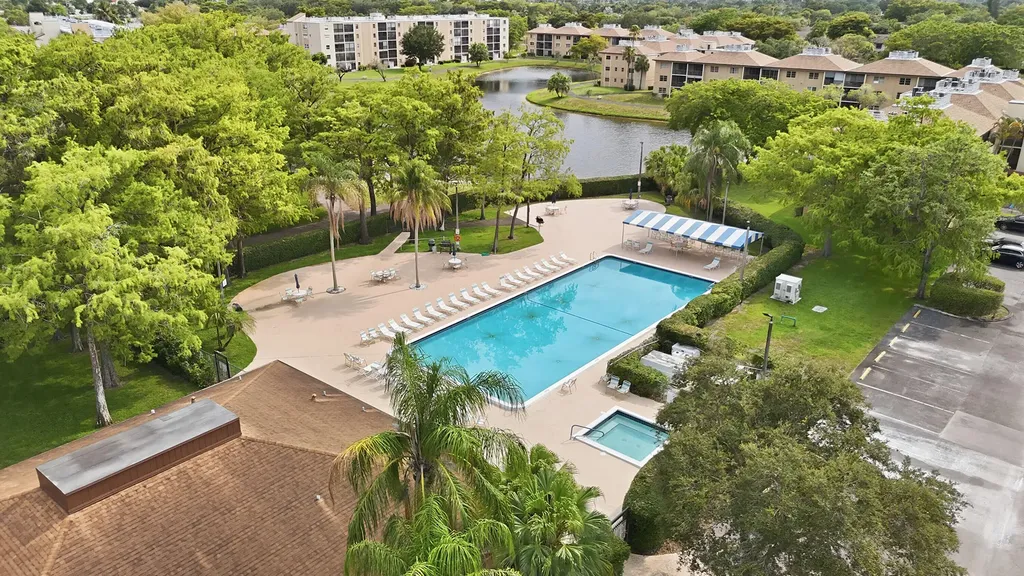 7900 NW 50th Street Lauderhill FL 33351