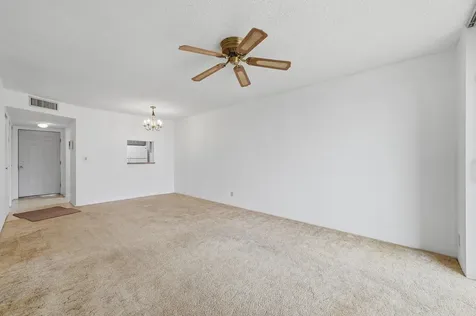 7900 NW 50th Street Lauderhill FL 33351