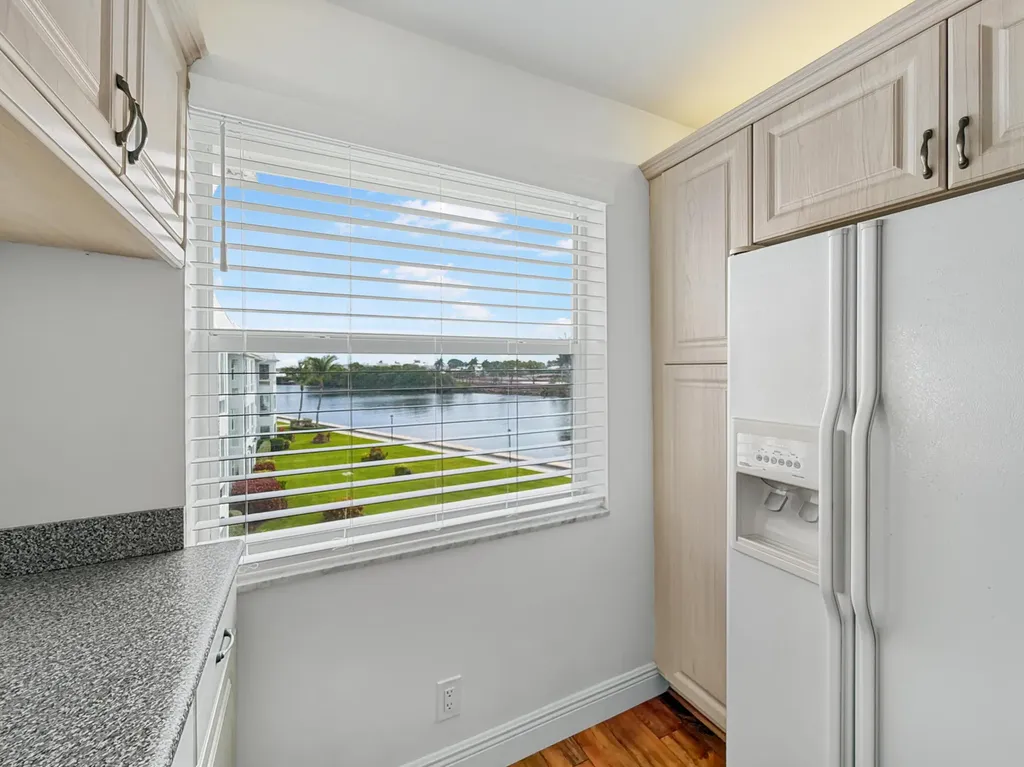 8 Colonial Club Drive Boynton Beach FL 33435