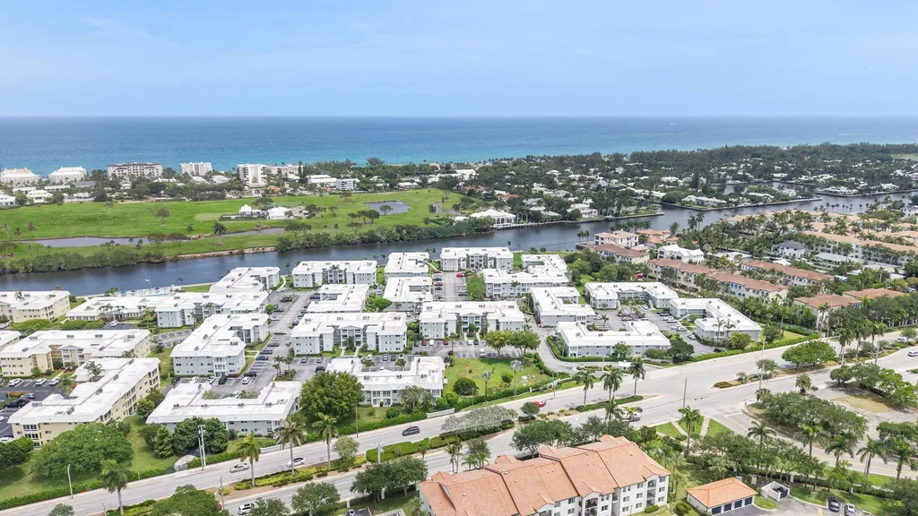 8 Colonial Club Drive Boynton Beach FL 33435