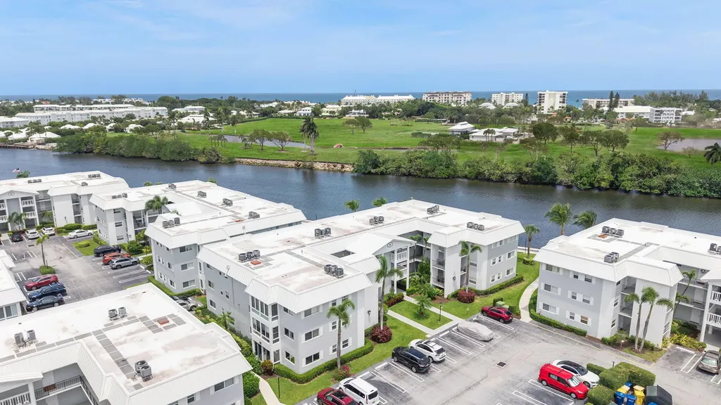 8 Colonial Club Drive Boynton Beach FL 33435