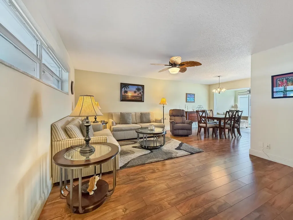 8 Colonial Club Drive Boynton Beach FL 33435