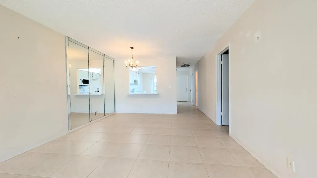 13665 Via Aurora Delray Beach FL 33484
