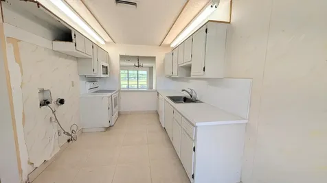 13665 Via Aurora Delray Beach FL 33484