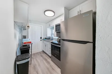 719 SW 2nd Court Delray Beach FL 33444