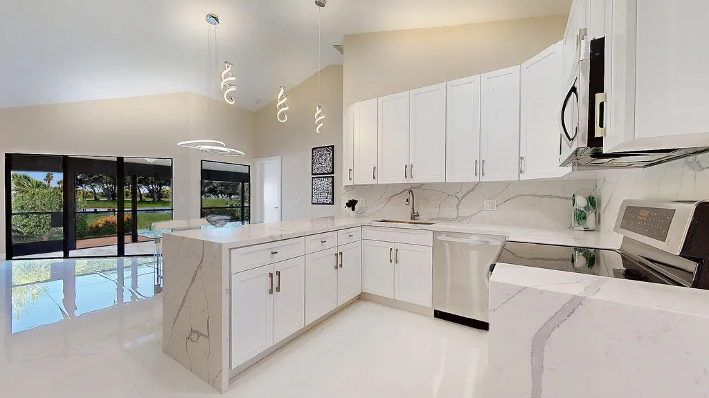 5794 W Parkwalk Circle E Boynton Beach FL 33472