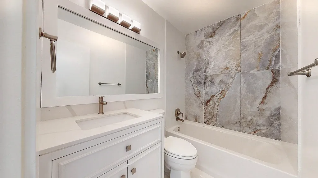 5794 W Parkwalk Circle E Boynton Beach FL 33472