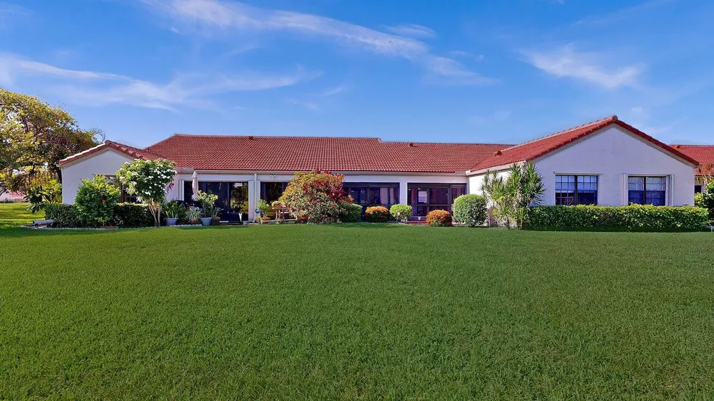 5794 W Parkwalk Circle E Boynton Beach FL 33472