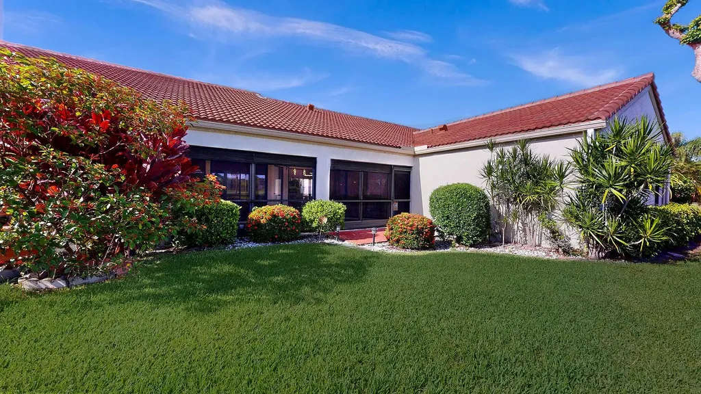 5794 W Parkwalk Circle E Boynton Beach FL 33472