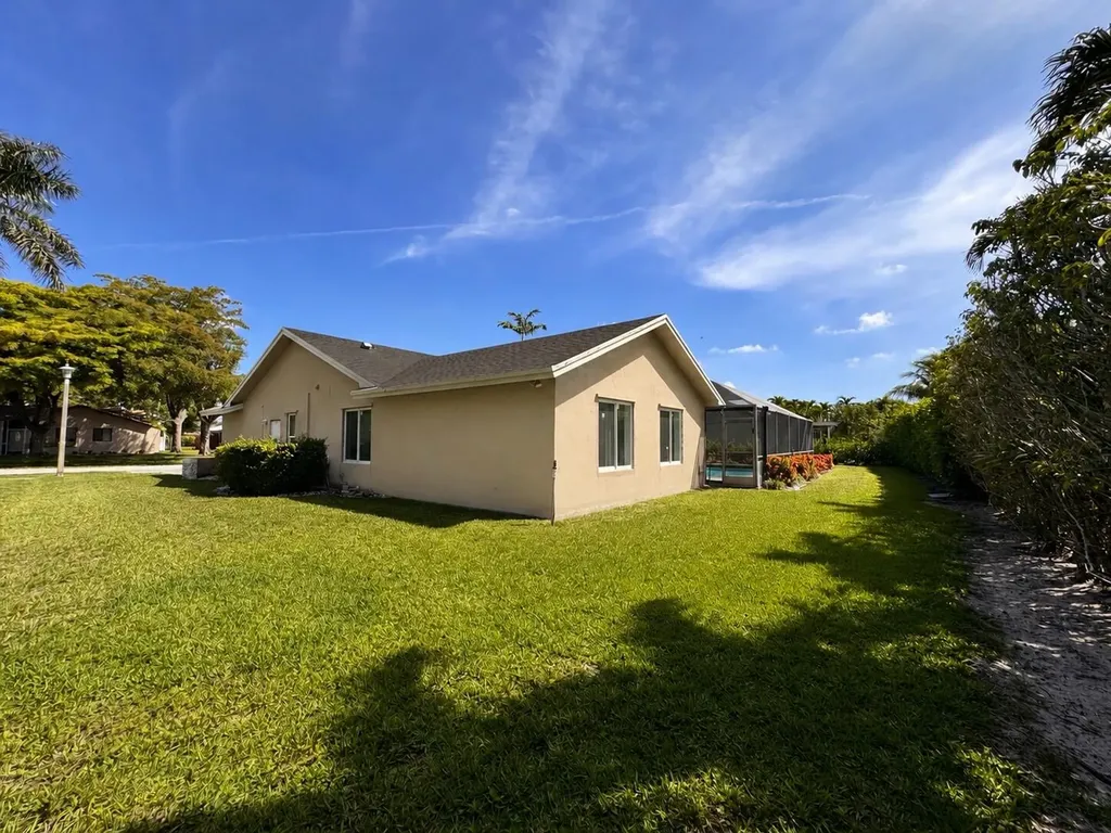 21293 Purple Sage Lane Boca Raton FL 33428