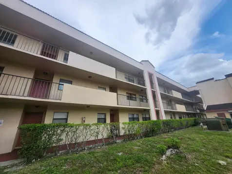 3470 Foxcroft Road Miramar FL 33025