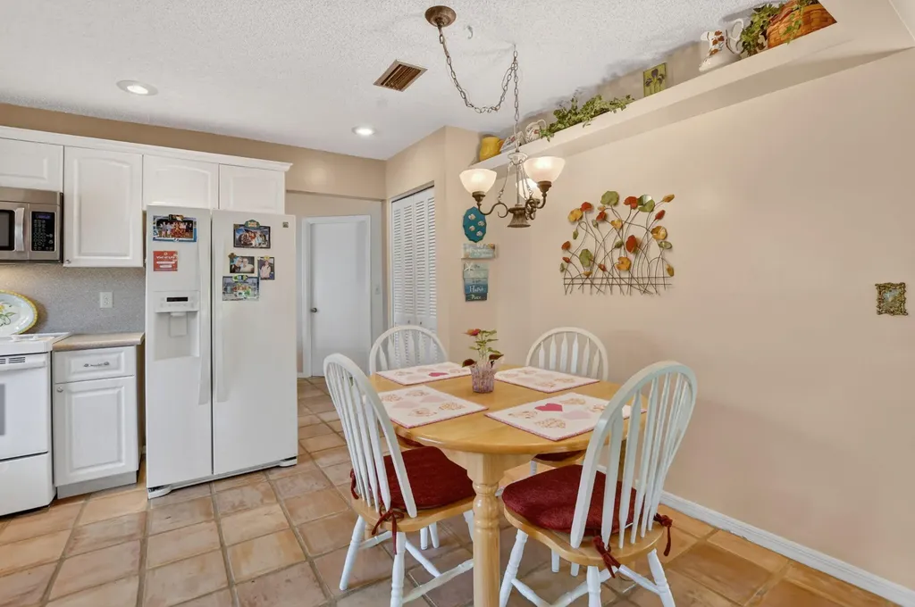 18265 181st Circle S Boca Raton FL 33498