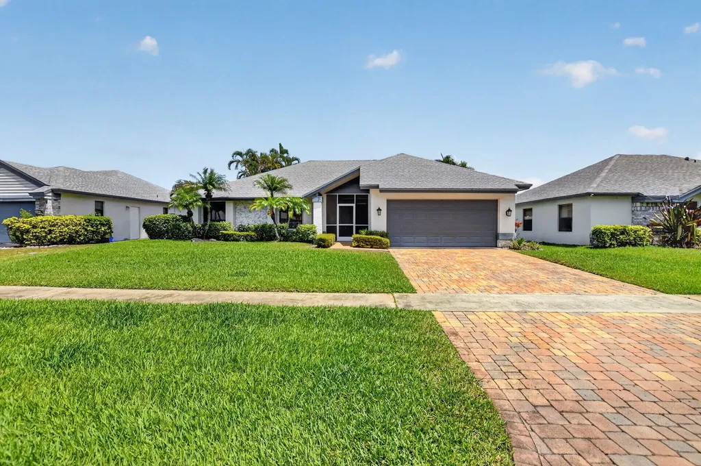 18265 181st Circle S Boca Raton FL 33498