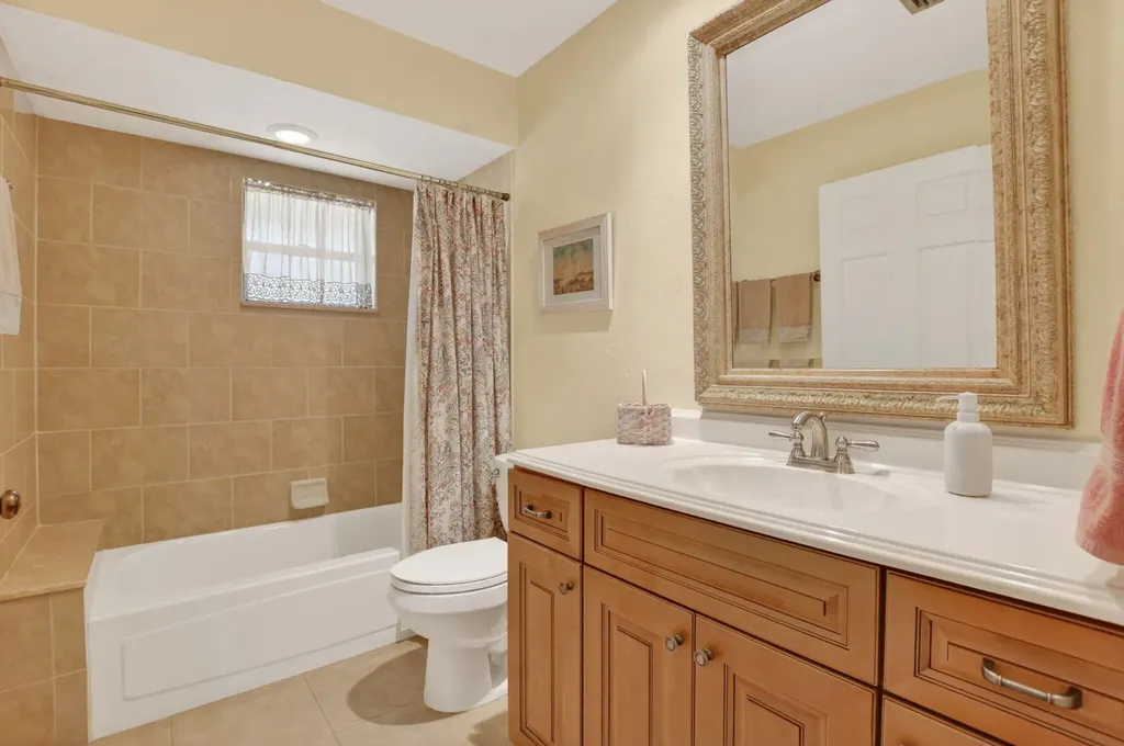 18265 181st Circle S Boca Raton FL 33498