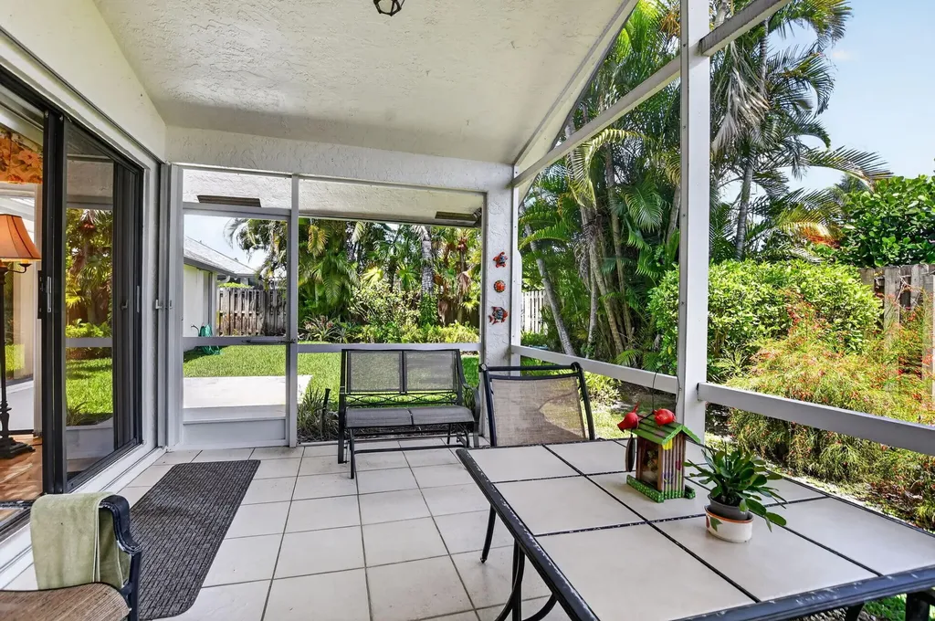 18265 181st Circle S Boca Raton FL 33498