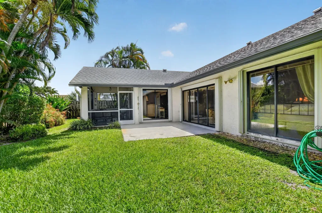 18265 181st Circle S Boca Raton FL 33498