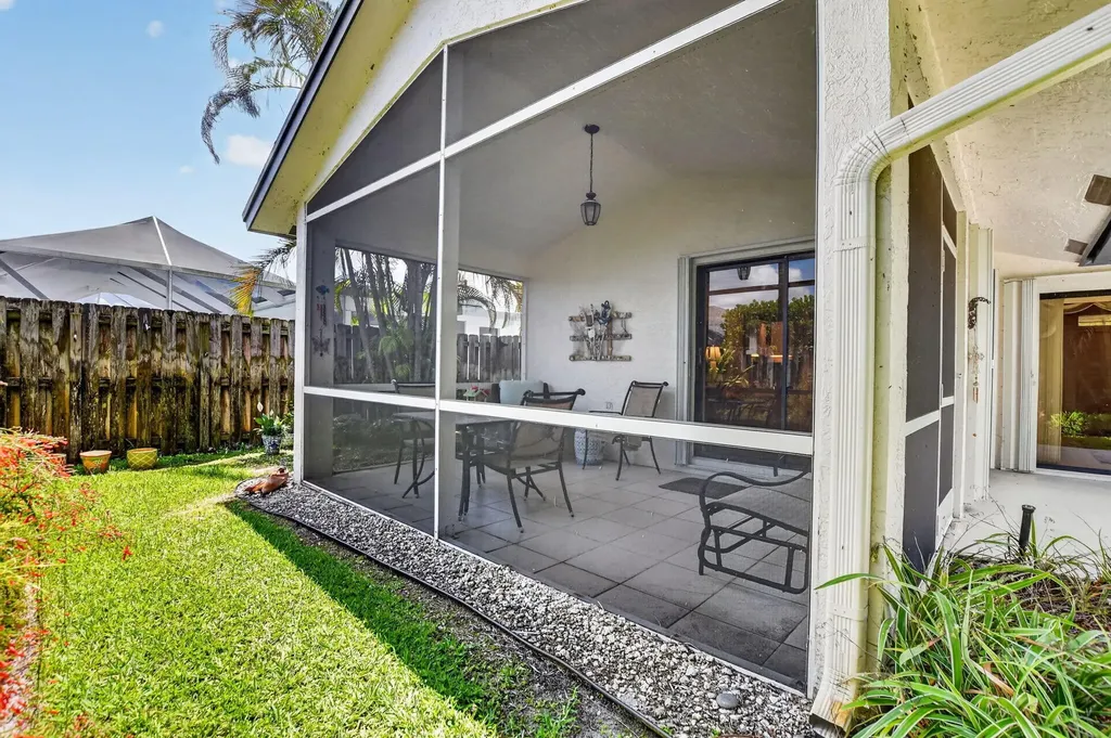 18265 181st Circle S Boca Raton FL 33498