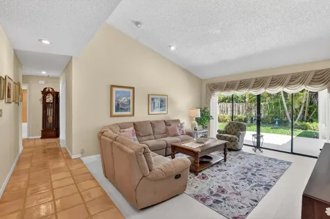 18265 181st Circle S Boca Raton FL 33498