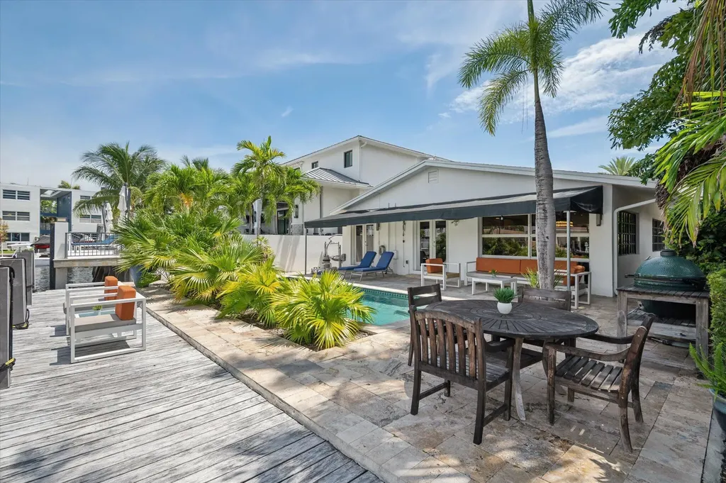 325 Coconut Isle Drive Fort Lauderdale FL 33301