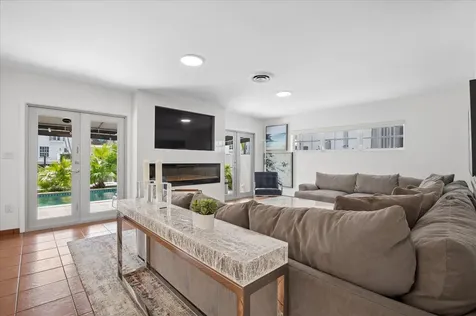 325 Coconut Isle Drive Fort Lauderdale FL 33301