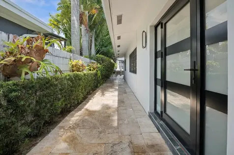 325 Coconut Isle Drive Fort Lauderdale FL 33301
