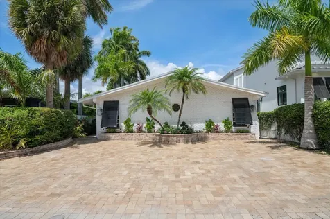 325 Coconut Isle Drive Fort Lauderdale FL 33301