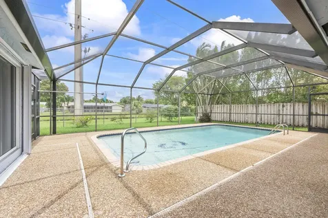 1320 NW 76th Avenue Plantation FL 33322