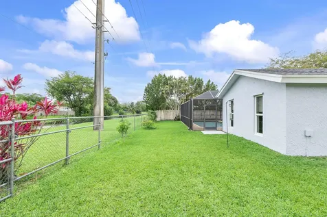 1320 NW 76th Avenue Plantation FL 33322